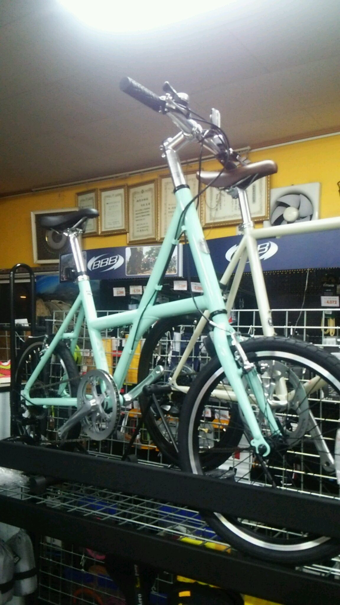 未使用 XDS JAPAN XJ-MV100 ミニベロ 7速 20インチ X6・6061アルミ